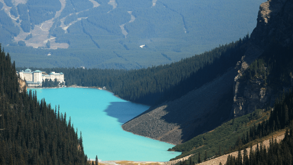 The Rockies 8 - Day Turquoise Corridor | Banff, Jasper, Whistler & the Okanagan — Vancouver ⇄ Calgary - Zero Trace Tours