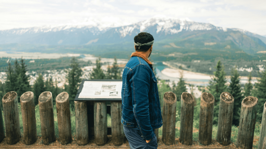 The Rockies 8 - Day Turquoise Corridor | Banff, Jasper, Whistler & the Okanagan — Vancouver ⇄ Calgary - Zero Trace Tours