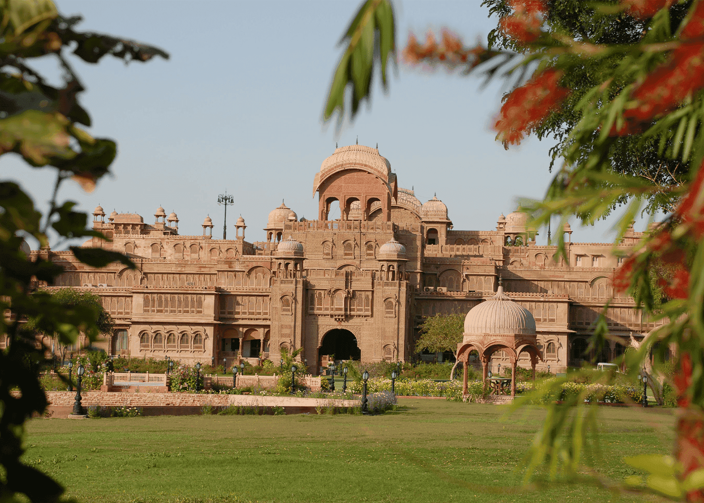 Timeless Icons of India | 12 Days of Palaces, Spice & Sacred Cities - Zero Trace Tours
