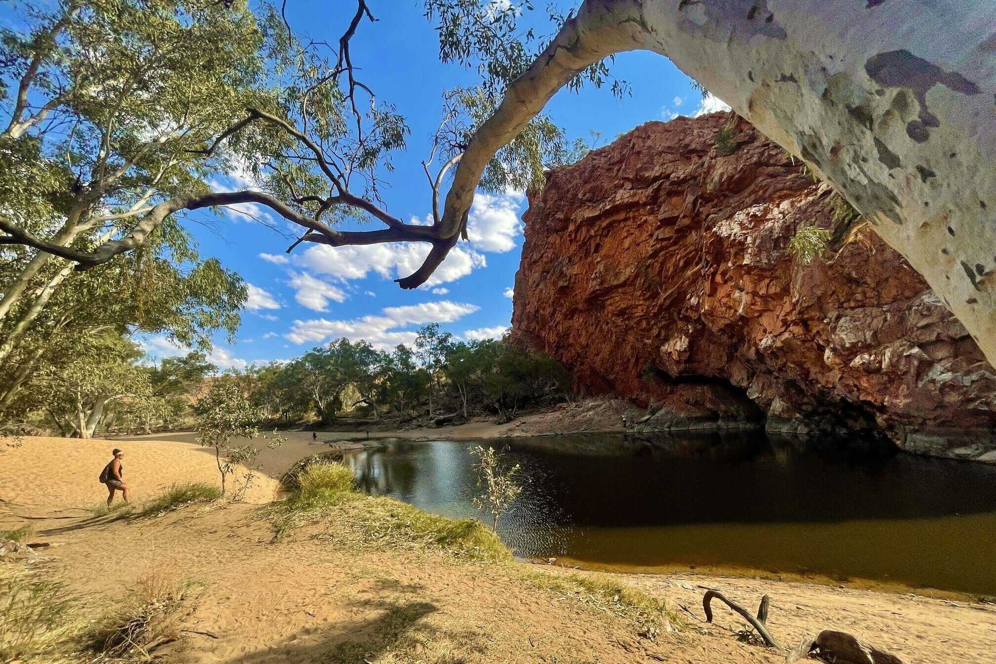 Ultimate 5 - Day Larapinta Trail | Ancient Red Centre Hike - Zero Trace Tours