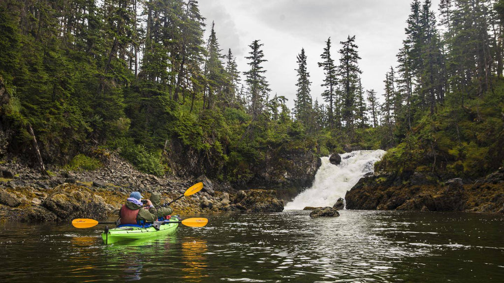 Untamed Alaskan Ridges: 14 - Day Ice Treks, Kayaks & Wild Wonders - Zero Trace Tours